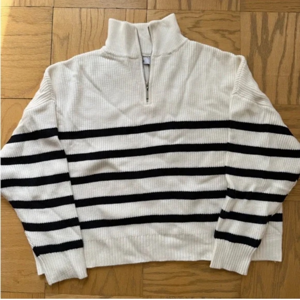 White and Black Striped cropped Knit Sweater - Picture 1 of 4